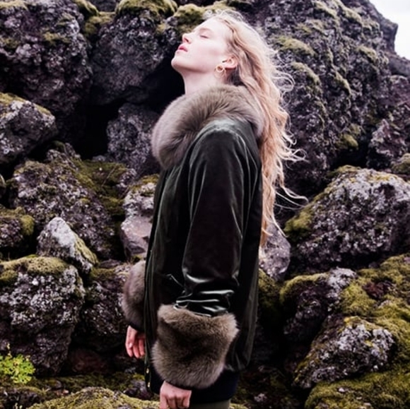 EUC Therma Kota HELGI CROPPED BOMBER JACKET size S black/green - Picture 3 of 13